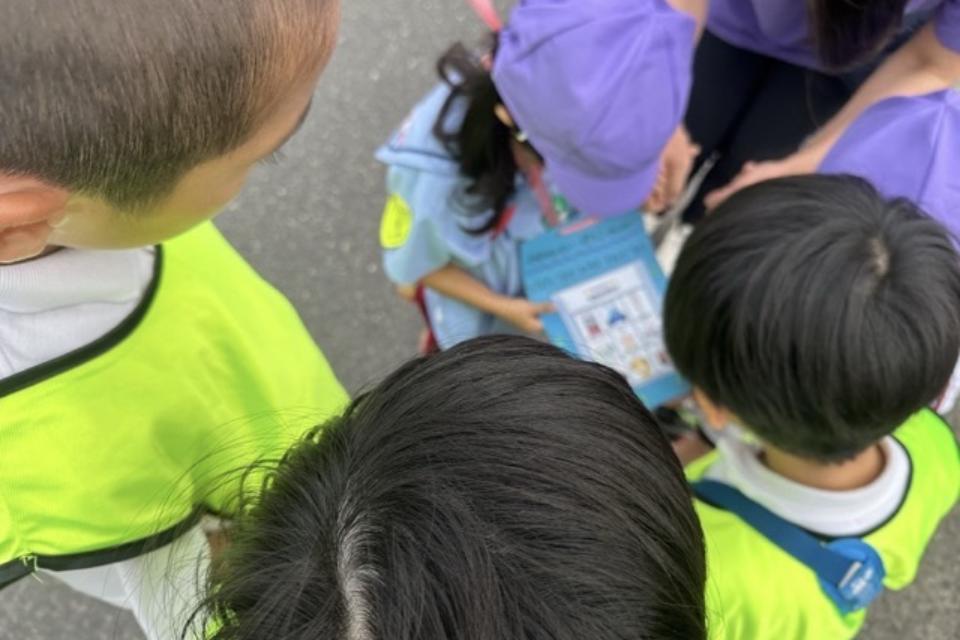 流れる画像01